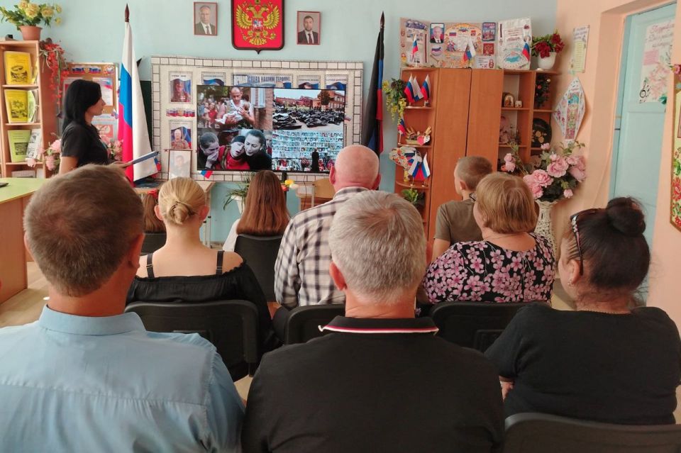 3 сентября в МБУ "Степнянский ДК совместно с ГБОУ"Степнянская школа" прошел Час памяти, «Чёрный сентябрь Беслана" 3 сентября в МБУ "Степнянский ДК совместно с ГБОУ"Степнянская школа" прошел Час памяти, «Чёрный сентябрь Беслана"