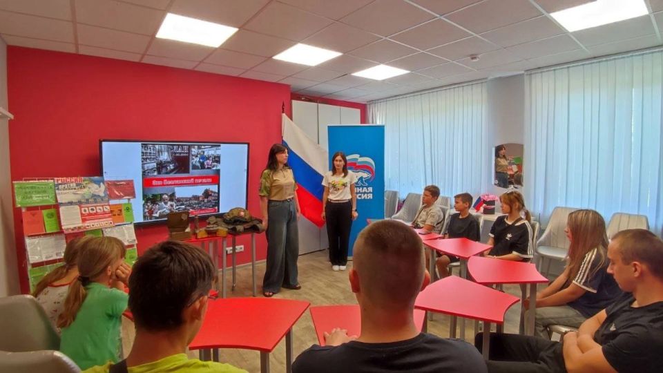 Вечер-реквием «Эхо Бесланской печали» был поведен в клубе села Бирюки в день солидарности в борьбе с терроризмом Вечер-реквием «Эхо Бесланской печали» был поведен в клубе села Бирюки в день солидарности в борьбе с терроризмом