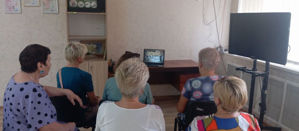 2 сентября в МБУ "Новотроицкий ДК "Горняк" прошел видеолекторий "Помните!" посвященный Дню окончания Второй мировой войны 2 сентября в МБУ "Новотроицкий ДК "Горняк" прошел видеолекторий "Помните!" посвященный Дню окончания Второй мировой войны