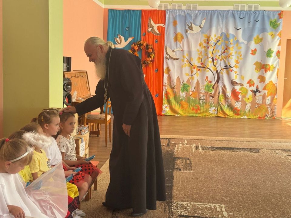 С БОЖЬИМ БЛАГОСЛОВЕНИЕМ В НОВЫЙ УЧЕБНЫЙ ГОД! С БОЖЬИМ БЛАГОСЛОВЕНИЕМ В НОВЫЙ УЧЕБНЫЙ ГОД!