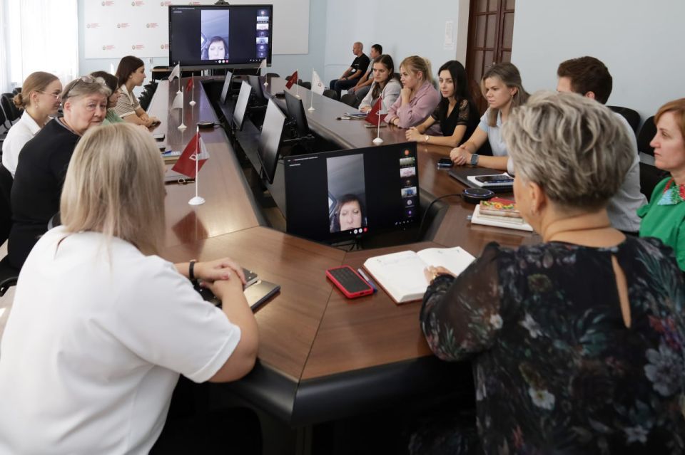 Вместе ради памяти и мира. Сегодня, 3 сентября, Донецкий государственный педагогический университет им. В. Шаталова вместе с педагогическими вузами России и Китая принял участие в Телемосте, посвящённом 80-летию окончания... Вместе ради памяти и мира. Сегодня, 3 сентября, Донецкий государственный педагогический университет им. В. Шаталова вместе с педагогическими вузами России и Китая принял участие в Телемосте, посвящённом 80-летию окончания...