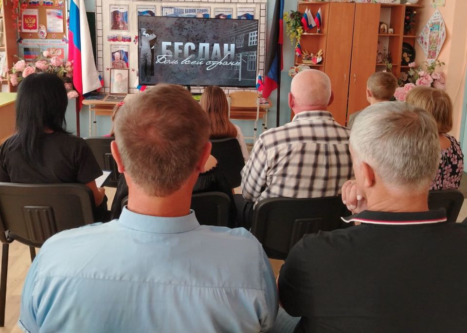 3 сентября в МБУ "Степнянский ДК совместно с ГБОУ"Степнянская школа" прошел Час памяти, «Чёрный сентябрь Беслана" 3 сентября в МБУ "Степнянский ДК совместно с ГБОУ"Степнянская школа" прошел Час памяти, «Чёрный сентябрь Беслана"