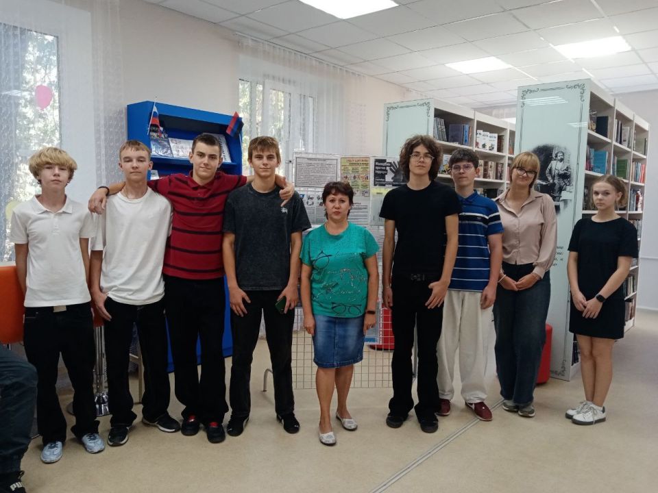 3 сентября в Харцызской городской модельной библиотеке в секторе абонемента для старшеклассников ГБОУ СШ №1 прошла информационная беседа о противодействии идеологии экстремизма «Чужого горя не бывает» 3 сентября в Харцызской городской модельной библиотеке в секторе абонемента для старшеклассников ГБОУ СШ №1 прошла информационная беседа о противодействии идеологии экстремизма «Чужого горя не бывает»