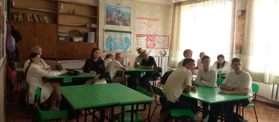 В рамках празднования 80-й годовщины Победы над милитаристской Японией и окончания Второй мировой войны в ГБОУ «ЛИЦЕЙ «СПЕКТР», ГБОУ Школа №18 и ГБОУ Школа №11 прошли важные просветительские мероприятия В рамках празднования 80-й годовщины Победы над милитаристской Японией и окончания Второй мировой войны в ГБОУ «ЛИЦЕЙ «СПЕКТР», ГБОУ Школа №18 и ГБОУ Школа №11 прошли важные просветительские мероприятия