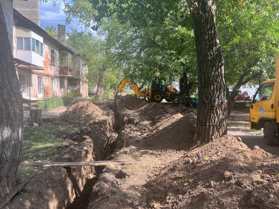 Сотрудниками ГУП ДНР "Вода Донбасса"совместно с подрядной организацией шеф-региона г. Москва, продолжаются аварийно-восстановительные работы на сетях водоснабжения в Ленинском внутригородском районе г. Донецка Сотрудниками ГУП ДНР "Вода Донбасса"совместно с подрядной организацией шеф-региона г. Москва, продолжаются аварийно-восстановительные работы на сетях водоснабжения в Ленинском внутригородском районе г. Донецка