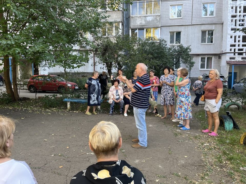 Состоялась встреча жителей улицы Прожекторной Состоялась встреча жителей улицы Прожекторной