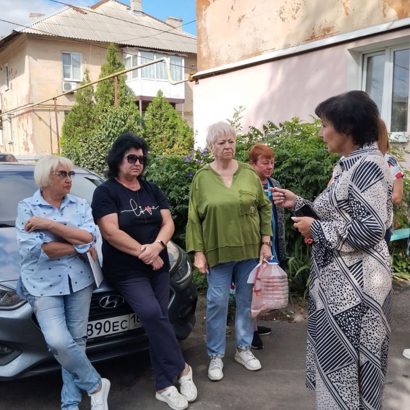 Валентина Харлашка: По поручению Главы ДНР Дениса Пушилина, продолжаются встречи с населением на подведомственной территории Валентина Харлашка: По поручению Главы ДНР Дениса Пушилина, продолжаются встречи с населением на подведомственной территории