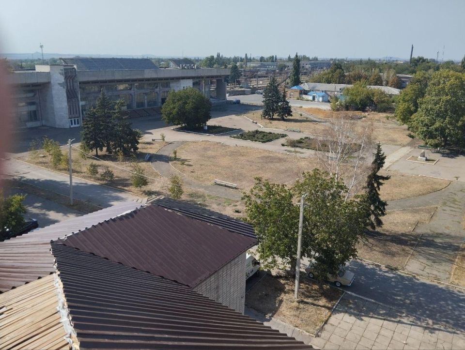 Денис Зубов: Подрядчики Нижегородской области продолжают обновление городской библиотеки Иловайска Денис Зубов: Подрядчики Нижегородской области продолжают обновление городской библиотеки Иловайска