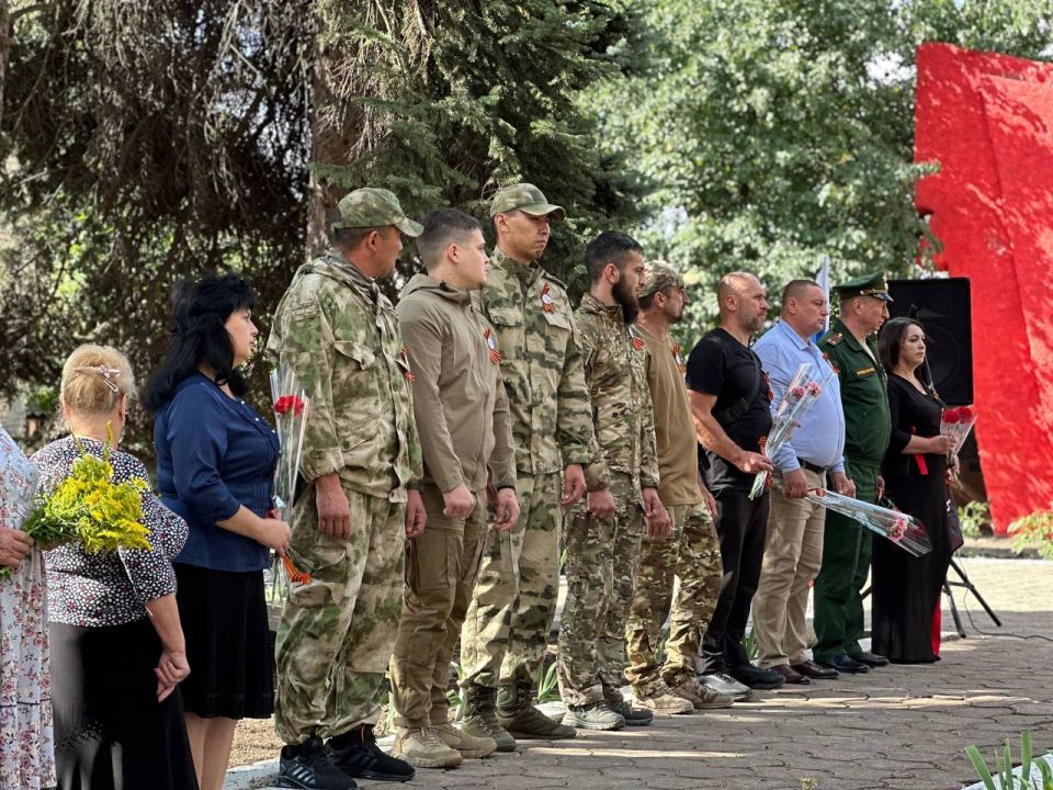 Никто не забыт: Иловайск чтит память освободителей Никто не забыт: Иловайск чтит память освободителей
