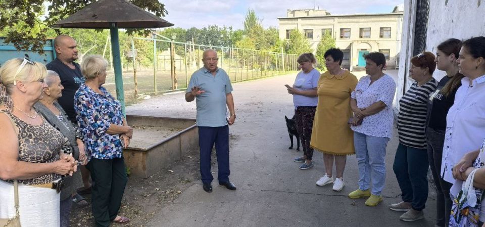 Наталья Бегуненко: По поручению Главы ДНР Дениса Пушилина в Петровском районе продолжаются встречи с населением Наталья Бегуненко: По поручению Главы ДНР Дениса Пушилина в Петровском районе продолжаются встречи с населением