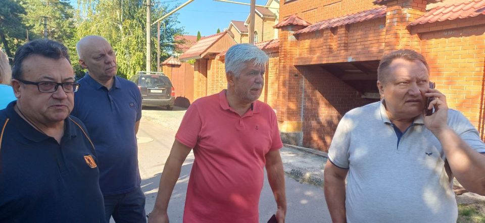 Валентин Левченко: Сегодня провел встречу с жителями улицы Орбита Валентин Левченко: Сегодня провел встречу с жителями улицы Орбита