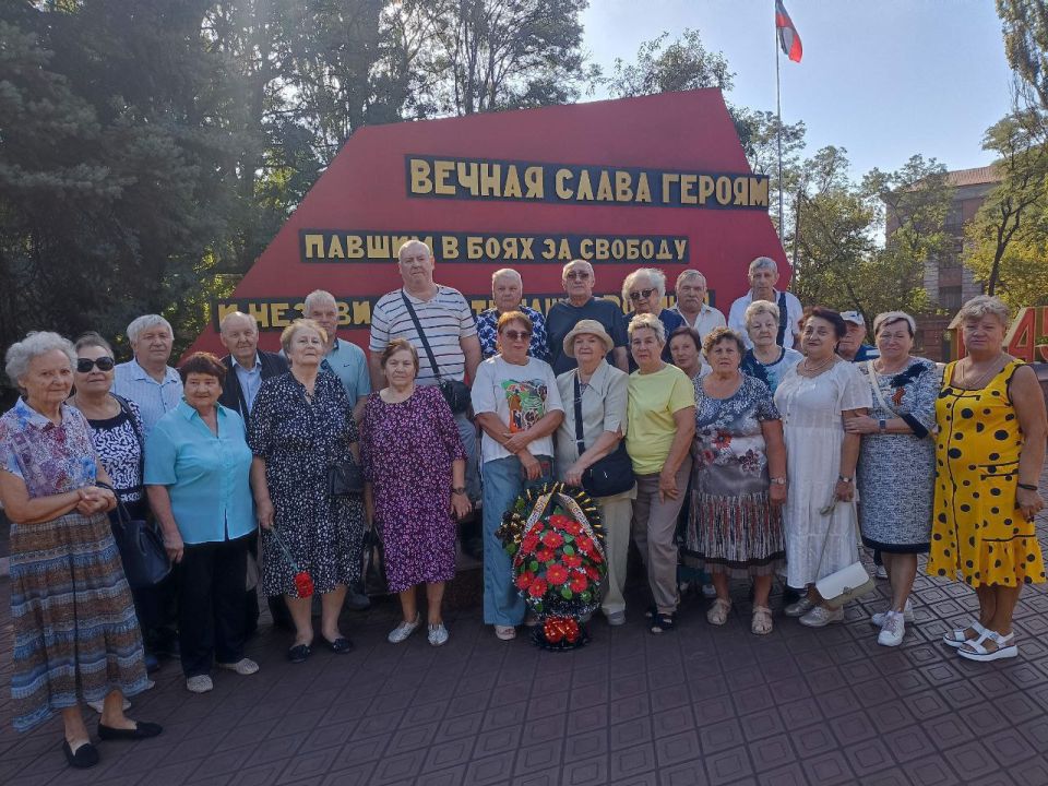 День рождения всегда радостный и желанный праздник, а День рождения родного города – праздник в двойне День рождения всегда радостный и желанный праздник, а День рождения родного города – праздник в двойне
