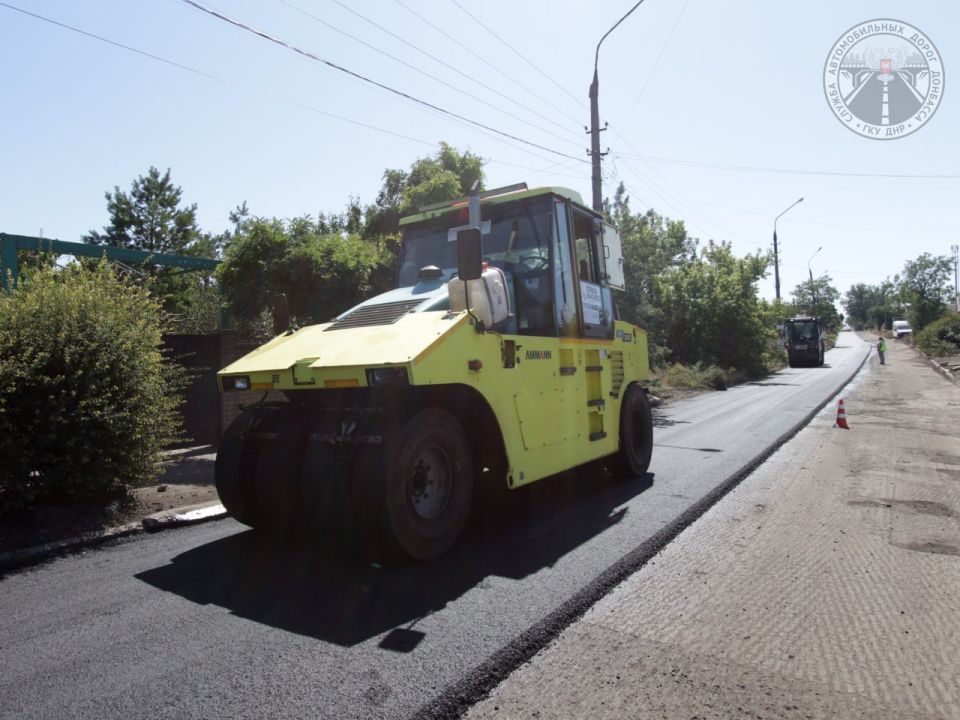 В Мангуше, Мариуполе и Новоазовске выполнили более 50% от запланированных работ по приведению в нормативное состояние улично-дорожной сети на этот год В Мангуше, Мариуполе и Новоазовске выполнили более 50% от запланированных работ по приведению в нормативное состояние улично-дорожной сети на этот год