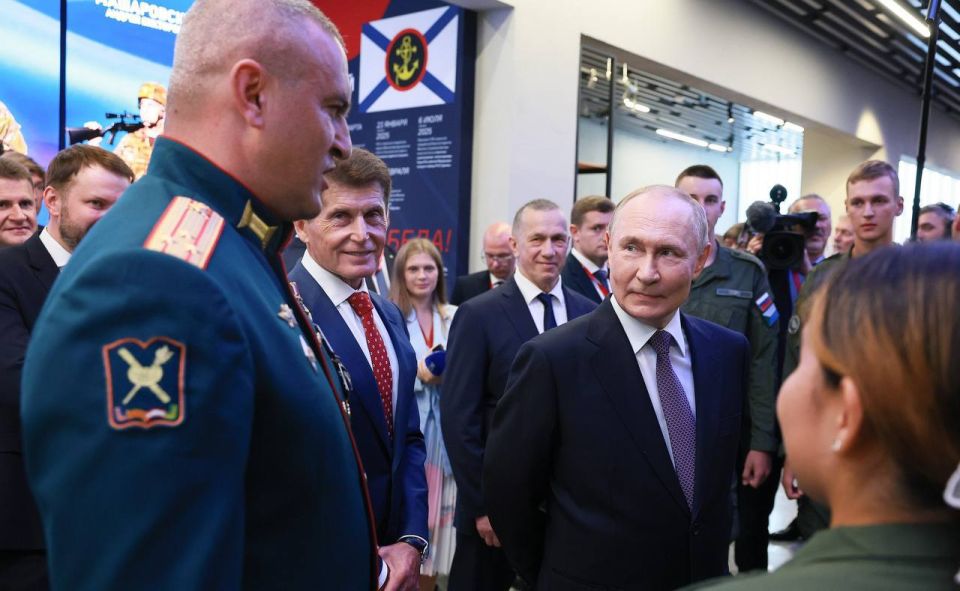 Президент России Владимир Путин поддержал идею открытия филиалов Центра «ВОИН» в каждом регионе страны Президент России Владимир Путин поддержал идею открытия филиалов Центра «ВОИН» в каждом регионе страны