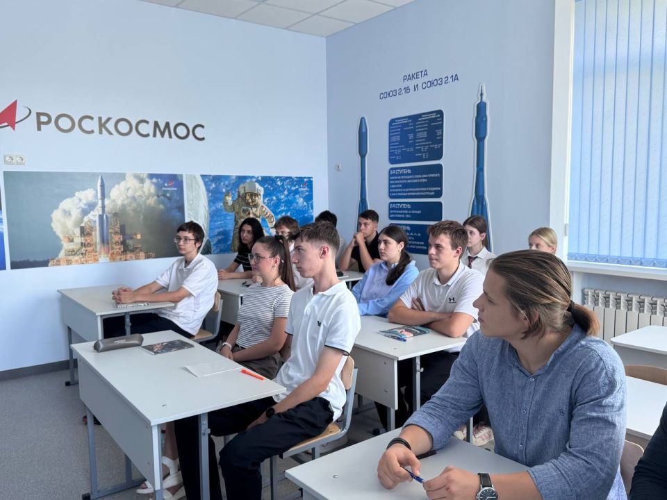 Первая интеллектуальная разминка для обучающихся от координатора работы Общероссийской общественной Первая интеллектуальная разминка для обучающихся от координатора работы Общероссийской общественной