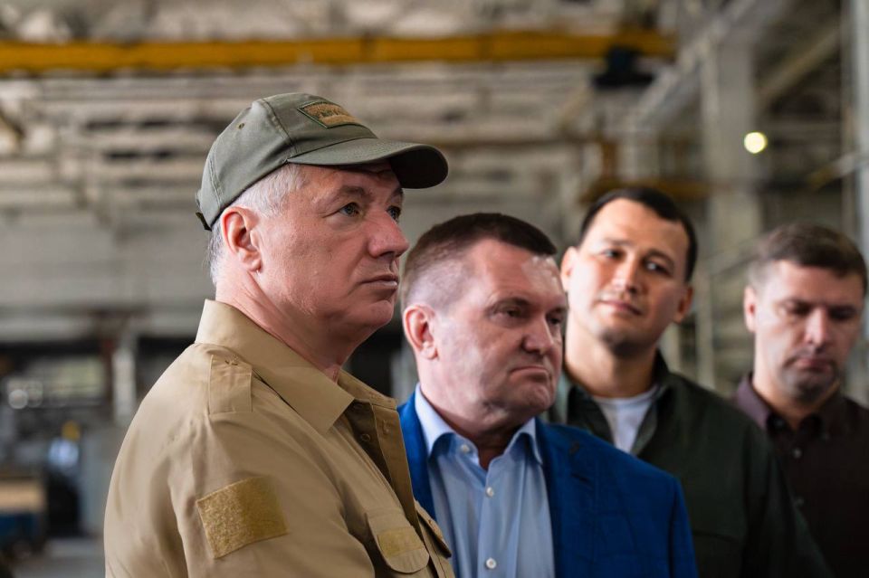 Марат Хуснуллин: Завершая рабочую поездку в регион, вместе с губернатором Евгением Витальевичем Балицким провели совещание по социально-экономическому развитию Марат Хуснуллин: Завершая рабочую поездку в регион, вместе с губернатором Евгением Витальевичем Балицким провели совещание по социально-экономическому развитию