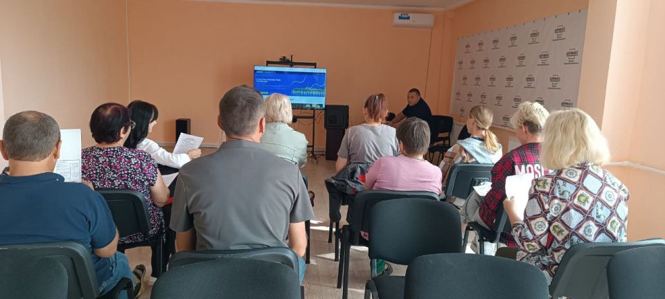 С 1 по 30 сентября во всех регионах страны проходит Всероссийская просветительская акция «Поделись своим знанием» С 1 по 30 сентября во всех регионах страны проходит Всероссийская просветительская акция «Поделись своим знанием»