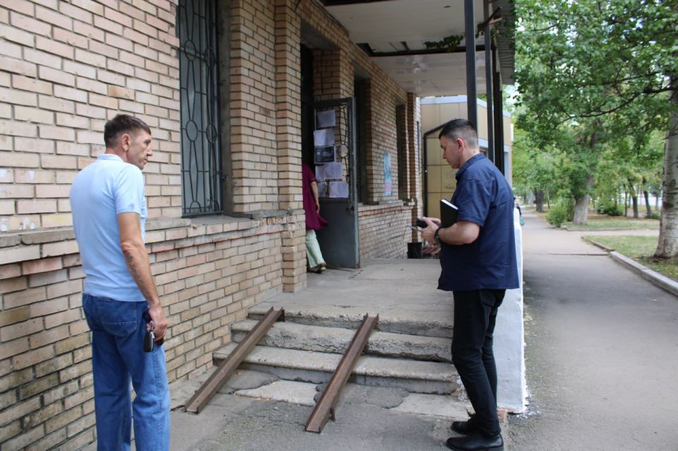Роман Конев: В Горловке проводится мониторинг условий доступной среды на отдельных объектах инфраструктуры Роман Конев: В Горловке проводится мониторинг условий доступной среды на отдельных объектах инфраструктуры