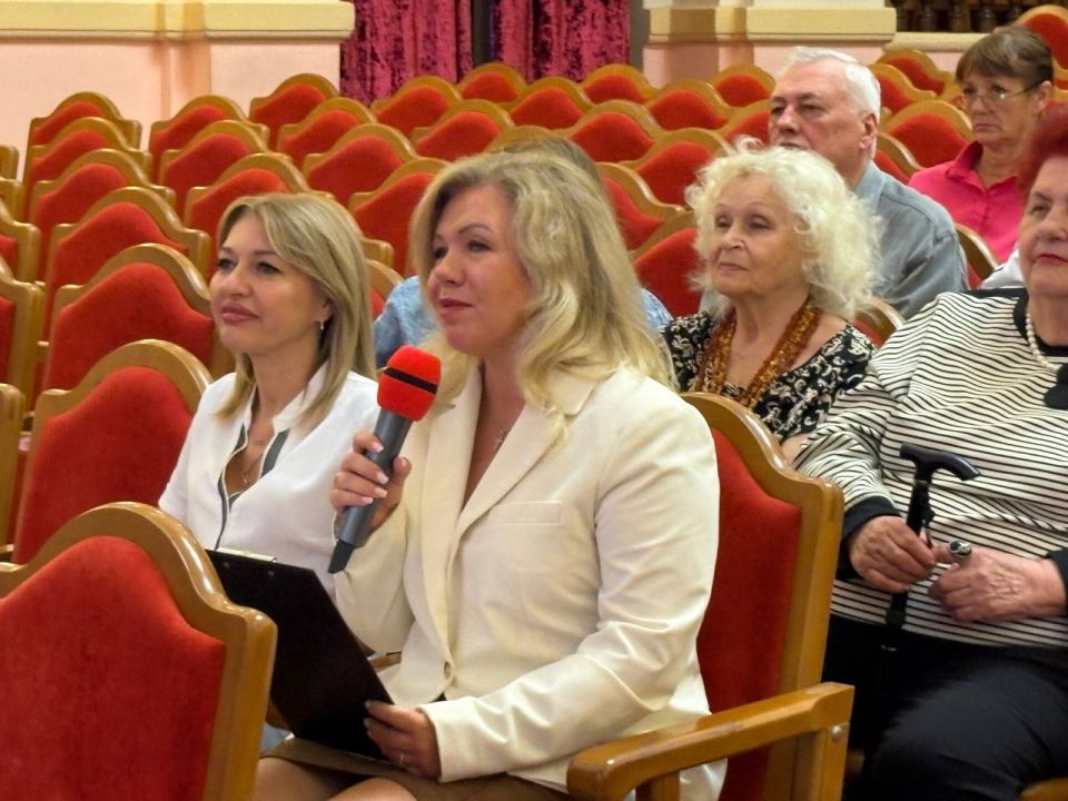 Сегодня, 05.09.2025 года, на базе Дворца культуры им. И.Франко состоялся телемост «Связь поколений – связь городов» между Кировским районом г.Донецка и Кировским районом Санкт-Петербурга, приуроченный Дню освобождения... Сегодня, 05.09.2025 года, на базе Дворца культуры им. И.Франко состоялся телемост «Связь поколений – связь городов» между Кировским районом г.Донецка и Кировским районом Санкт-Петербурга, приуроченный Дню освобождения...