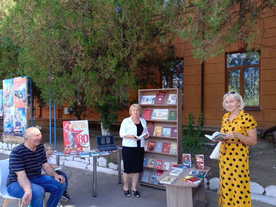 #читающая_республика_2025. Книжная выставка #читающая_республика_2025. Книжная выставка
