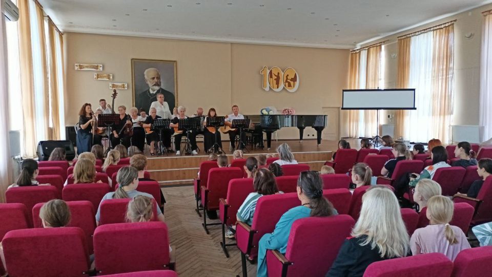 Концерт ко Дню освобождения Донбасса Концерт ко Дню освобождения Донбасса