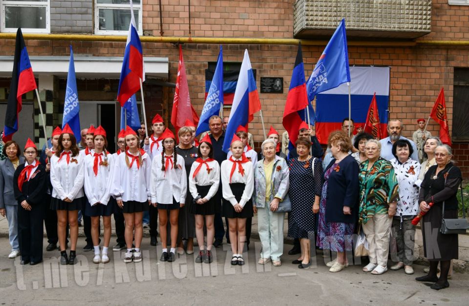Краткий обзор главных событий Донецка за прошедшую неделю: Краткий обзор главных событий Донецка за прошедшую неделю: