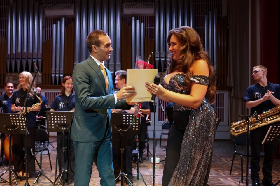      !. 6  2025                   ...