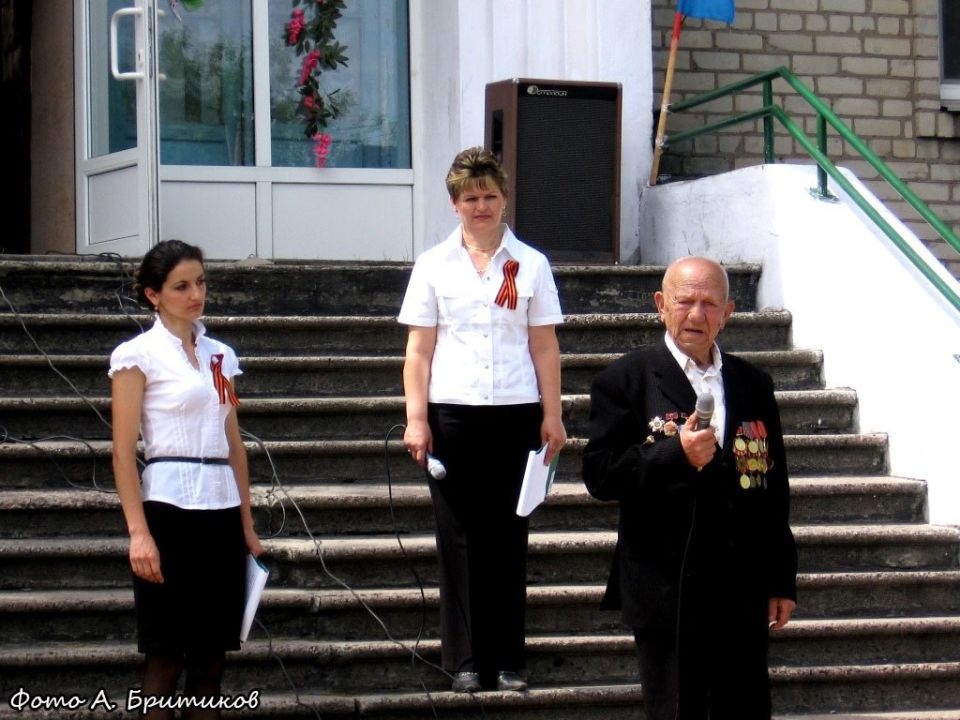 #Макеевке_335. Муниципальное бюджетное учреждение «Клуб пгт Ясиновка г. Макеевки» «Клуб пгт Ясиновка г. Макеевки» ведёт активную работу по патриотическому воспитанию молодого поколения #Макеевке_335. Муниципальное бюджетное учреждение «Клуб пгт Ясиновка г. Макеевки» «Клуб пгт Ясиновка г. Макеевки» ведёт активную работу по патриотическому воспитанию молодого поколения