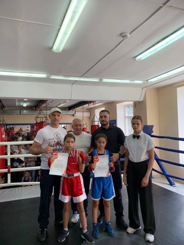 В городе Макеевка 6-7 сентября прошло учебно-тренировочное мероприятие Открытый ринг по боксу памяти выдающихся тренеров - преподавателей по боксу МУНИЦИПАЛЬНОГО БЮДЖЕТНОГО УЧРЕЖДЕНИЯ ДОПОЛНИТЕЛЬНОГО ОБРАЗОВАНИЯ «СПОРТИВНАЯ... В городе Макеевка 6-7 сентября прошло учебно-тренировочное мероприятие Открытый ринг по боксу памяти выдающихся тренеров - преподавателей по боксу МУНИЦИПАЛЬНОГО БЮДЖЕТНОГО УЧРЕЖДЕНИЯ ДОПОЛНИТЕЛЬНОГО ОБРАЗОВАНИЯ «СПОРТИВНАЯ...