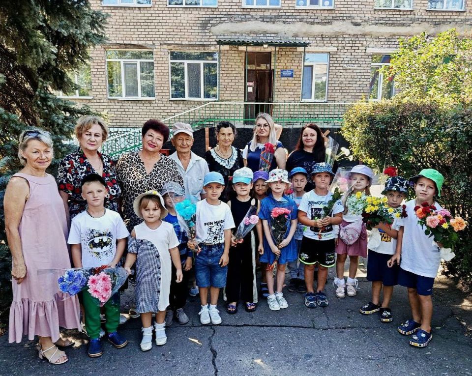 Праздничное мероприятие в честь Дня Освобождения Донбасса Праздничное мероприятие в честь Дня Освобождения Донбасса