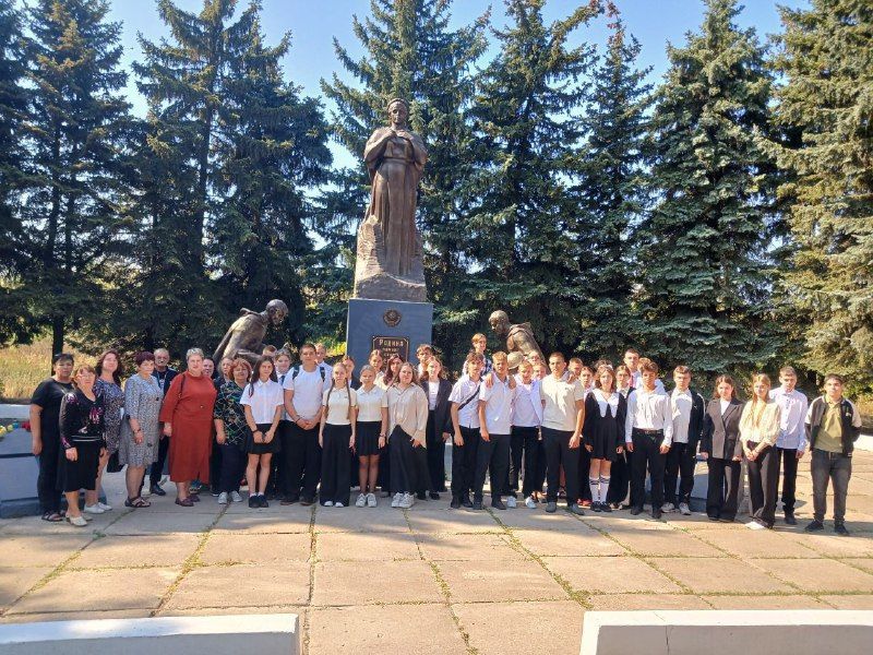 8 сентября 1943 года – памятная дата в истории нашей Донецкой Народной Республики 8 сентября 1943 года – памятная дата в истории нашей Донецкой Народной Республики