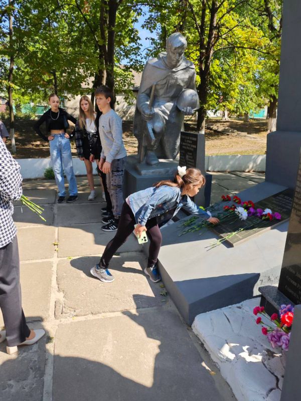 Полицейские почтили память воинов-освободителей Полицейские почтили память воинов-освободителей