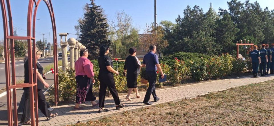 В селе Урзуф почтили память героев, освободивших Донбасс В селе Урзуф почтили память героев, освободивших Донбасс