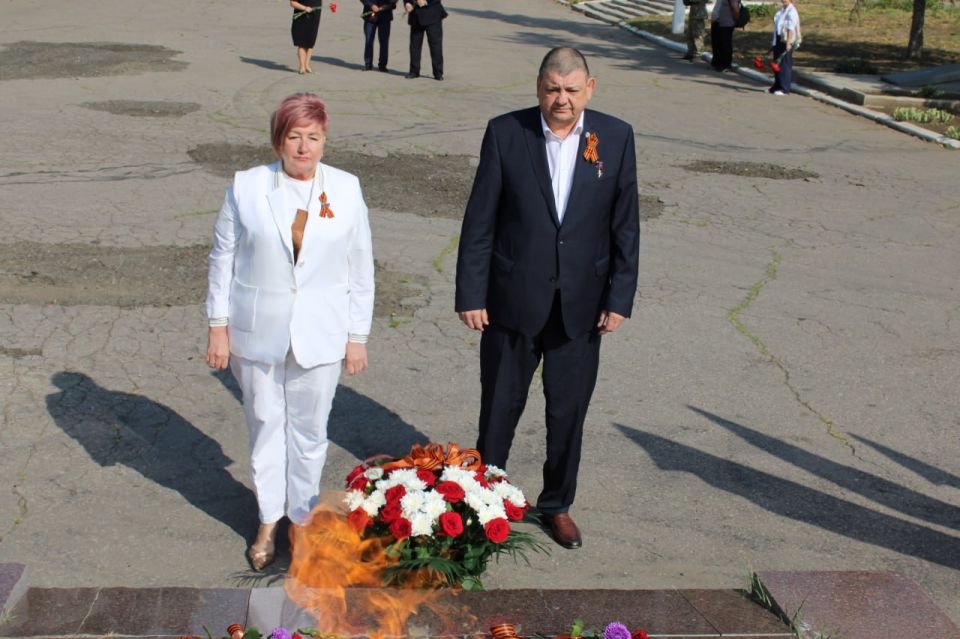 Иван Приходько: Сегодня, 8 сентября, в день 82-й годовщины освобождения Донбасса от немецко-фашистских захватчиков, совместно с заместителем председателя Горловского городского совета Донецкой Народной Республики первого... Иван Приходько: Сегодня, 8 сентября, в день 82-й годовщины освобождения Донбасса от немецко-фашистских захватчиков, совместно с заместителем председателя Горловского городского совета Донецкой Народной Республики первого...