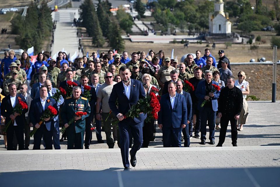  : ,  82-   ,           -