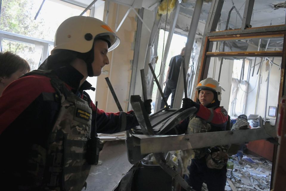 Донецк вновь оказался под ударом вражеских беспилотных летательных аппаратов Донецк вновь оказался под ударом вражеских беспилотных летательных аппаратов