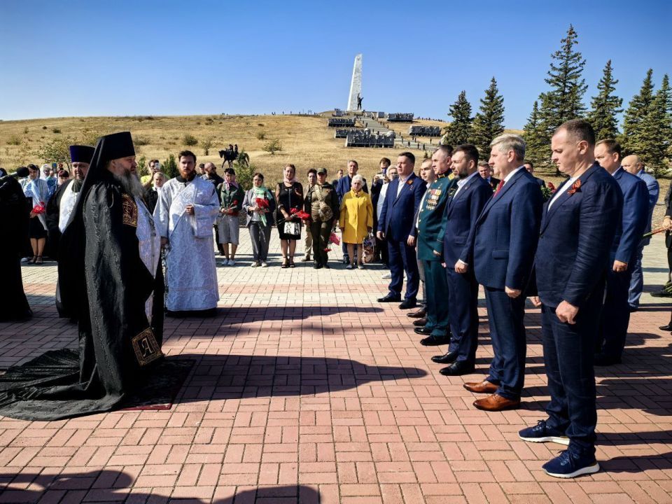  : ,  82-   ,           -