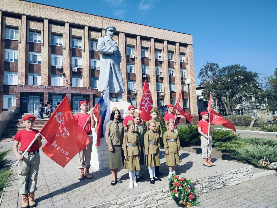 Алексей Кулемзин: В образовательных учреждениях городского округа Донецк продолжаются мероприятия, посвященные Дню освобождения Донбасса! Алексей Кулемзин: В образовательных учреждениях городского округа Донецк продолжаются мероприятия, посвященные Дню освобождения Донбасса!