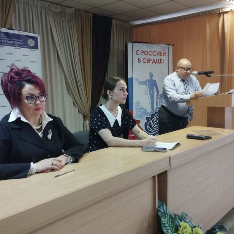 Сегодня, 8 сентября в Донецкой Народной Республике отмечается праздник, который по важности можно сравнить с Днем Победы — это День освобождения Донбасса от немецко-фашистских захватчиков Сегодня, 8 сентября в Донецкой Народной Республике отмечается праздник, который по важности можно сравнить с Днем Победы — это День освобождения Донбасса от немецко-фашистских захватчиков