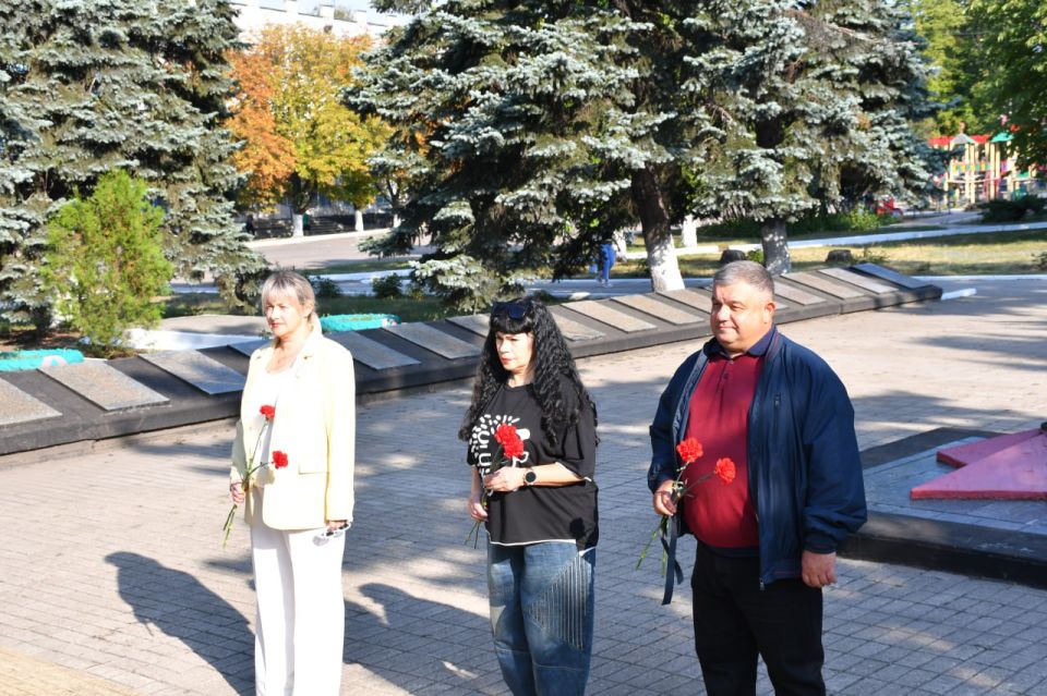Сергей Желновач: Сегодня отмечается великий праздник - День освобождения Донбасса от немецко-фашистских захватчиков! Сергей Желновач: Сегодня отмечается великий праздник - День освобождения Донбасса от немецко-фашистских захватчиков!