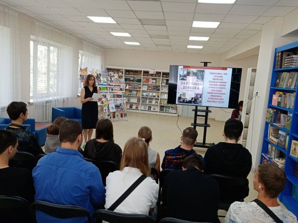 8 сентября отмечается важная дата для нашего края – День освобождения Донбасса от немецко-фашистских захватчиков 8 сентября отмечается важная дата для нашего края – День освобождения Донбасса от немецко-фашистских захватчиков