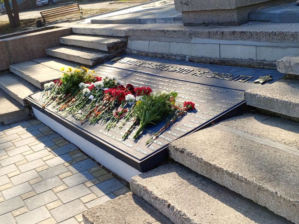 Сегодня, Ясиноватский муниципальный округ с гордостью и уважением отмечает День освобождения Донбасса Сегодня, Ясиноватский муниципальный округ с гордостью и уважением отмечает День освобождения Донбасса