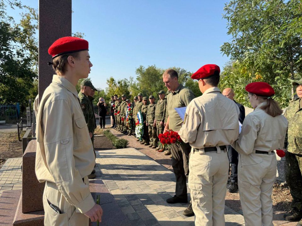 Александр Шатов: В Шахтерске почтили память Героя Советского Союза Александр Шатов: В Шахтерске почтили память Героя Советского Союза