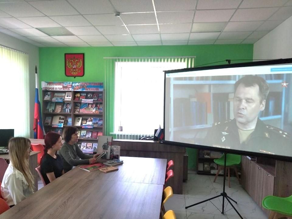 В библиотеках городского округа Докучаевск отметили День освобождения Донбасса В библиотеках городского округа Докучаевск отметили День освобождения Донбасса