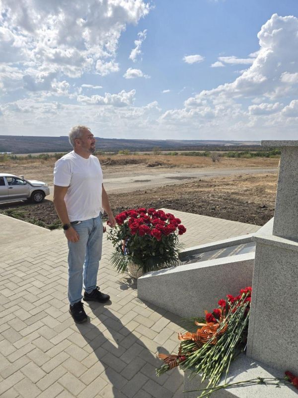 Представитель Магаданской области принял участие в открытии монумента в Шахтерском округе Представитель Магаданской области принял участие в открытии монумента в Шахтерском округе