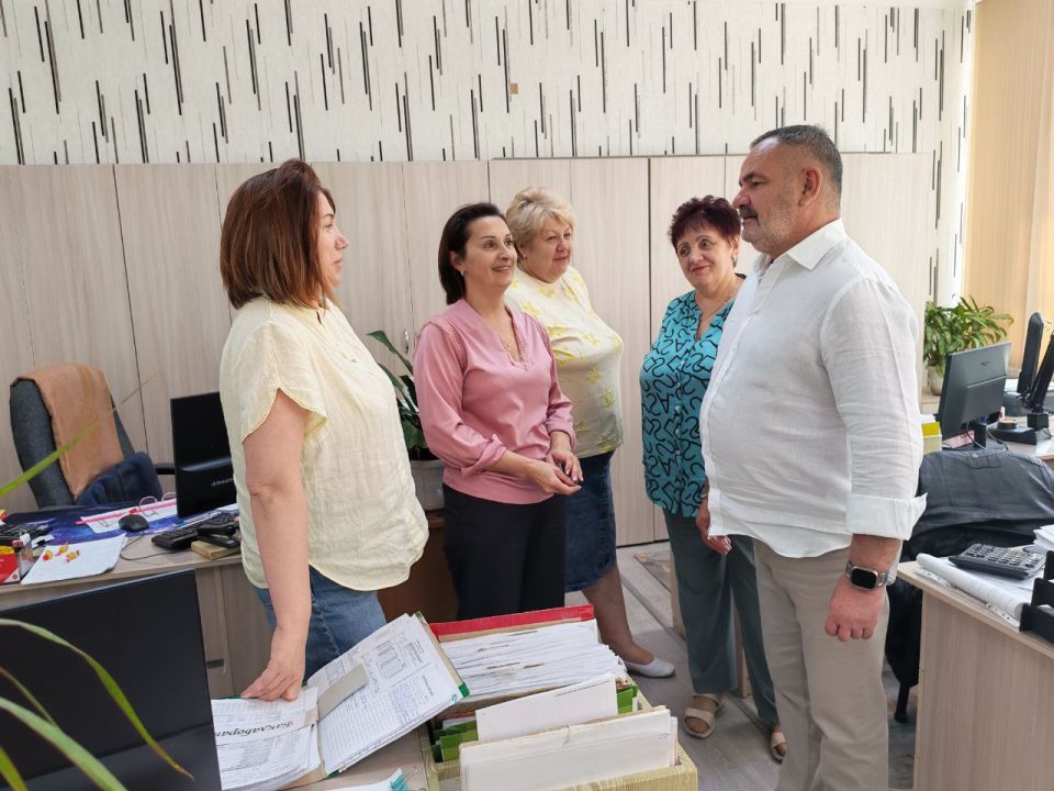 Встреча с трудовым коллективом Встреча с трудовым коллективом