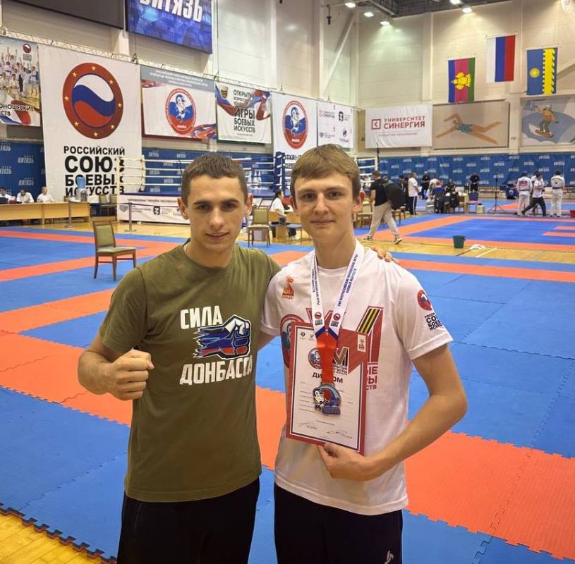 Сборная ДНР по кикбоксингу с триумфом выступила на Всероссийских играх! Сборная ДНР по кикбоксингу с триумфом выступила на Всероссийских играх!