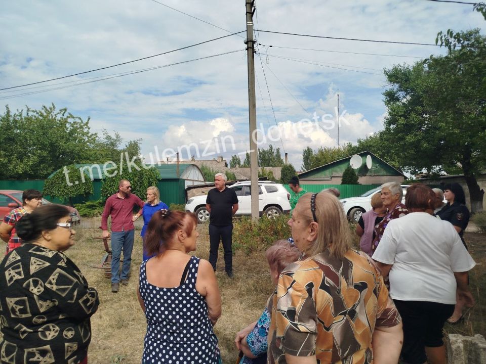 В рамках поручения Главы ДНР Дениса Пушилина проводим встречи с населением В рамках поручения Главы ДНР Дениса Пушилина проводим встречи с населением