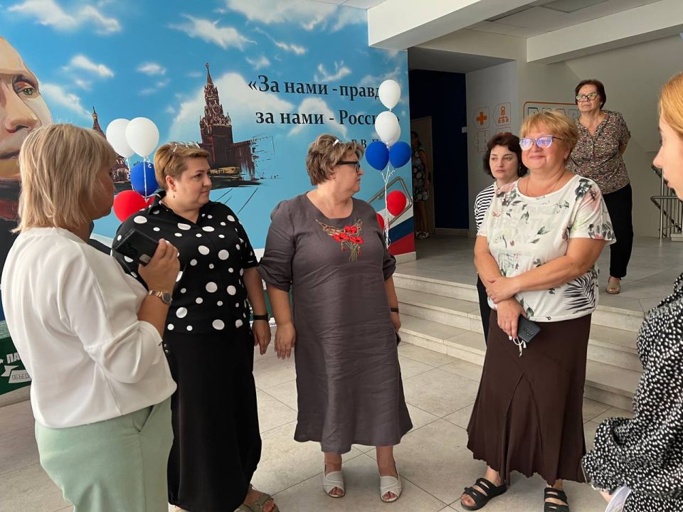 По поручению Главы ДНР Дениса Пушилина в Ворошиловском внутригордском районе продолжаются встречи с населением По поручению Главы ДНР Дениса Пушилина в Ворошиловском внутригордском районе продолжаются встречи с населением