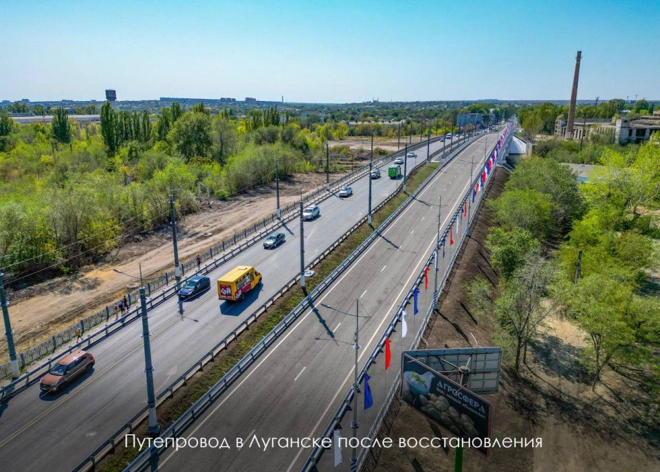 Москва продолжает масштабную работу по поддержке Луганска и Донецка Москва продолжает масштабную работу по поддержке Луганска и Донецка